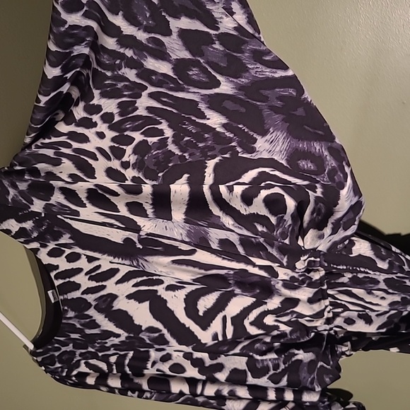 - Sandra Darren Size 12 Animal Print Dress - Picture 5 of 6